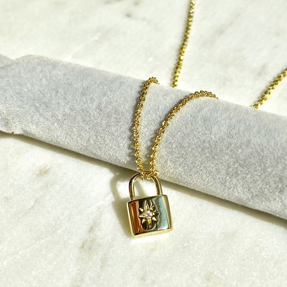 Lock Necklace - Picture 4 of 6